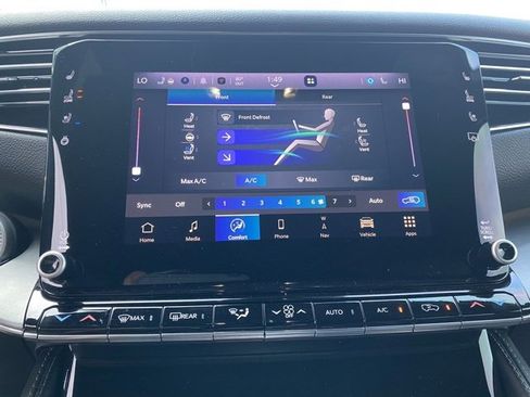 Used 2023 Jeep Wagoneer Series II image 19