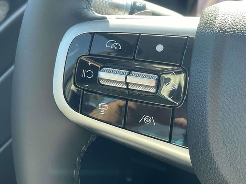 New 2026 Genesis G80 2.5T image 8