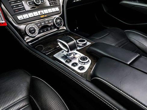 Used 2013 Mercedes-Benz SL 63 AMG w/ Premium Pkg image 6