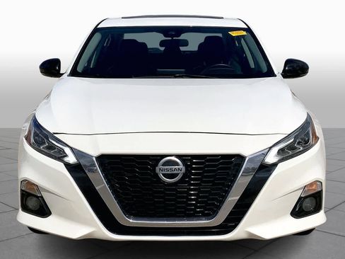 Used 2022 Nissan Altima 2.5 SR w/ Midnight Edition Package image 4