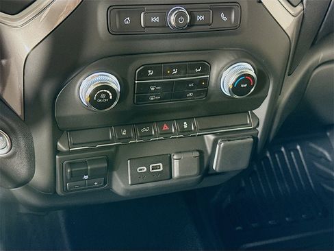 New 2025 GMC Sierra 2500 Pro w/ Convenience Package image 10