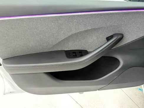 Used 2025 Tesla Model 3 Long Range RWD image 49