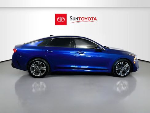 Used 2021 Kia K5 EX FWD image 2
