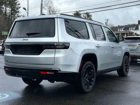 New 2026 Jeep Grand Wagoneer Limited AWD/4WD image 6