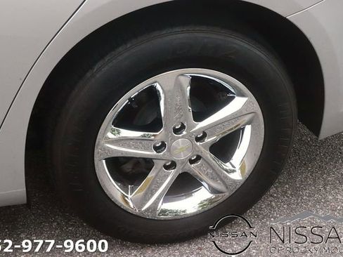 Used 2019 Chevrolet Malibu LS w/ LPO, Convenience Package 2 FWD image 8