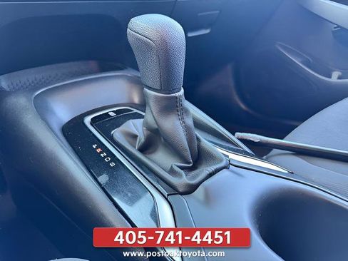 Used 2024 Toyota Corolla LE FWD image 17