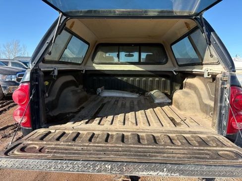 Used 2007 Dodge Ram 1500 Truck SLT image 13