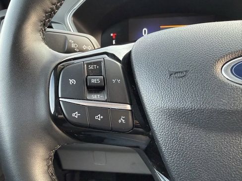 Used 2023 Ford Escape Active image 14