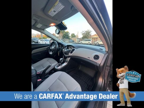 Used 2014 Chevrolet Cruze LT w/ All-Star Edition image 32