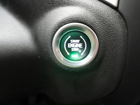 Used 2021 Chevrolet Silverado 1500 LT image 18