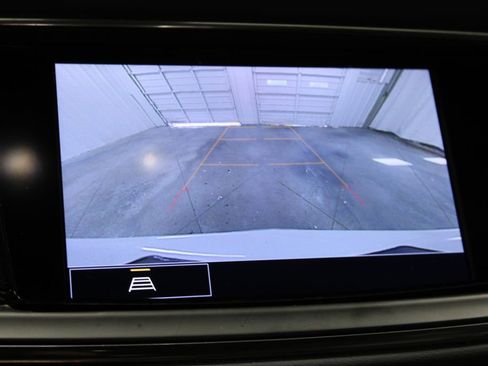 Used 2023 Buick Enclave Essence image 49