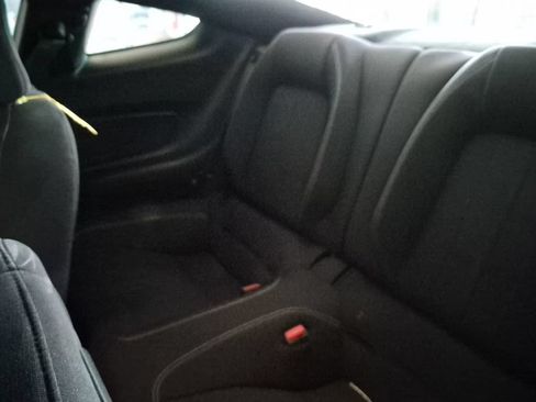 Used 2021 Ford Mustang GT RWD image 14