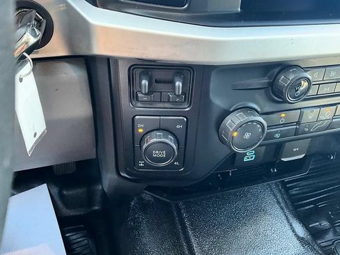 Used 2023 Ford F250 XL AWD/4WD image 22