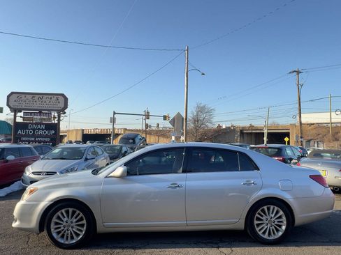 Used 2008 Toyota Avalon Limited image 3