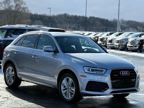 Used 2018 Audi Q3 2.0T Premium Plus image 33