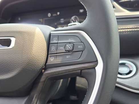 New 2025 Jeep Grand Cherokee L Limited image 35