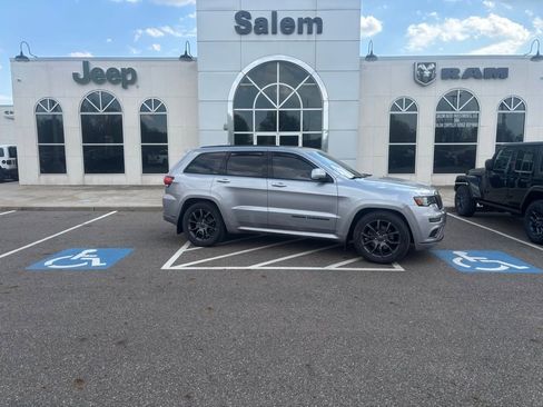 Used 2020 Jeep Grand Cherokee High Altitude AWD/4WD image 1