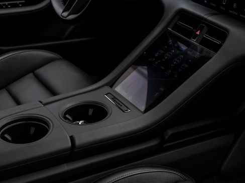 Used 2023 Porsche Taycan w/ Premium Package image 34