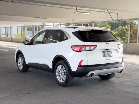 Used 2022 Ford Escape SE AWD/4WD image 7