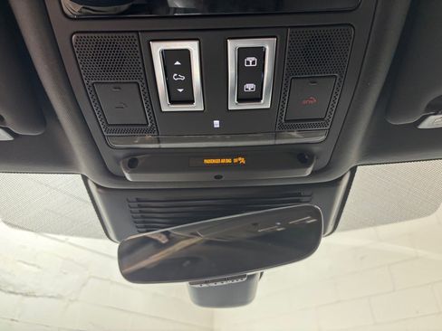 New 2026 Jaguar F-PACE R-Dynamic S image 12