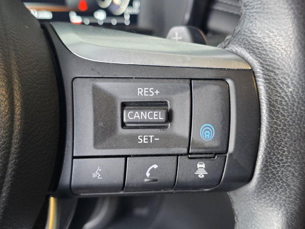 Used 2023 INFINITI QX60 Luxe w/ Cargo Package FWD image 28