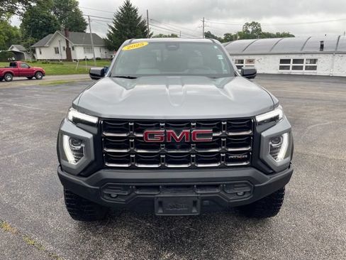 Used 2025 GMC Canyon AT4 w/ AT4X AEV Edition AWD/4WD image 2