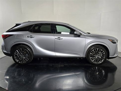 Used 2026 Lexus RX 450h AWD image 7