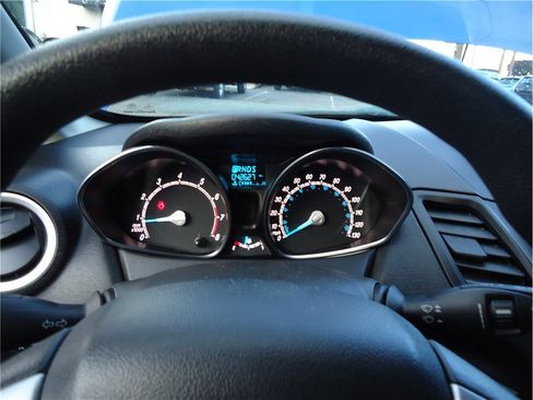 Used 2018 Ford Fiesta SE image 22