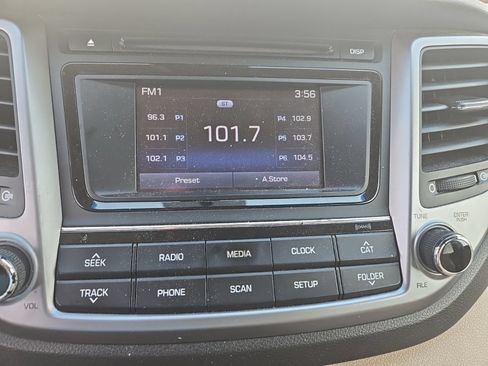 Used 2017 Hyundai Tucson SE w/ SE Popular Package 02 AWD/4WD image 13
