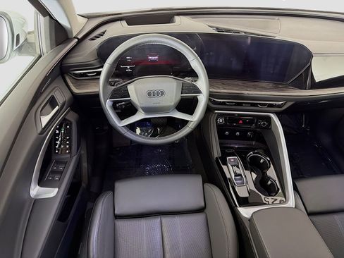 Certified 2025 Audi Q5 Premium w/ Premium Plus AWD/4WD image 23
