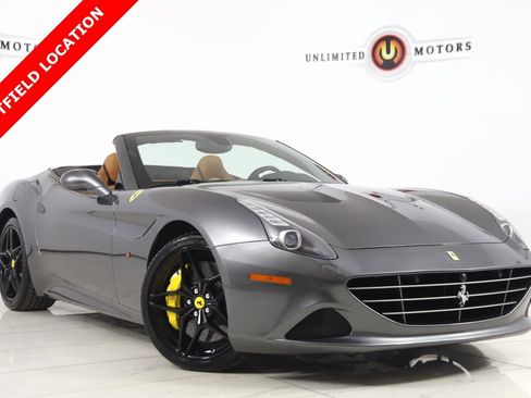 Used 2018 Ferrari California T image 1