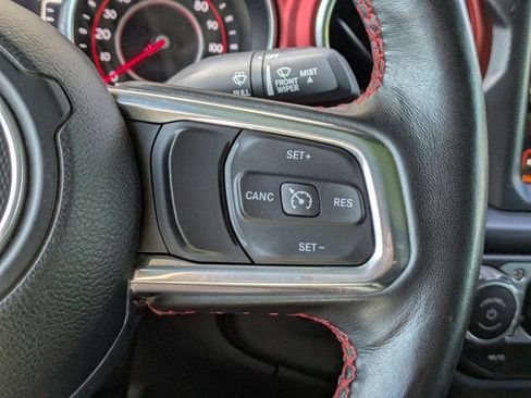 Used 2022 Jeep Gladiator Rubicon w/ Cold Weather Group image 30