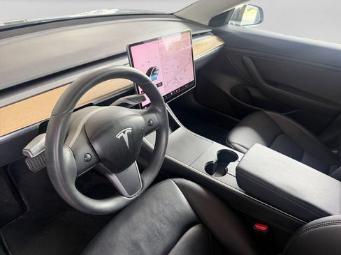 Used 2020 Tesla Model 3 RWD image 14