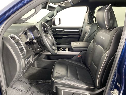 Used 2023 RAM 1500 Laramie AWD/4WD image 17