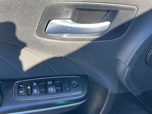 Used 2023 Dodge Charger GT image 12