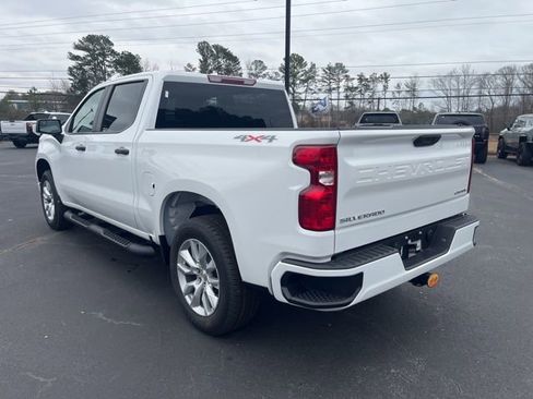 New 2026 Chevrolet Silverado 1500 Custom image 9