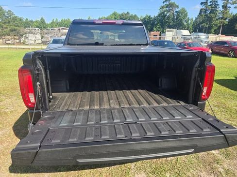 Used 2022 GMC Sierra 1500 SLT AWD/4WD image 33