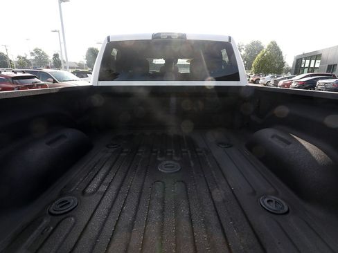 Used 2024 RAM 2500 Big Horn w/ Safety Group AWD/4WD image 7