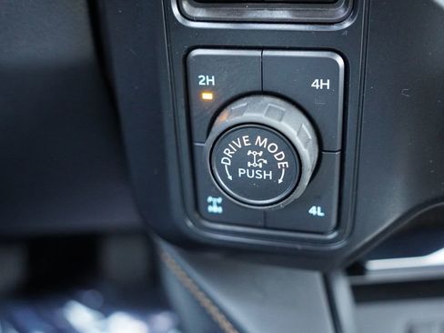 Used 2024 Ford F350 Platinum w/ Tremor Off-Road Package image 31