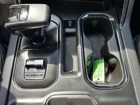 Used 2023 GMC Sierra 1500 AT4 w/ AT4 Preferred Package image 38