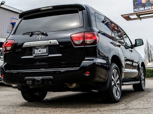 Used 2018 Toyota Sequoia Limited image 3
