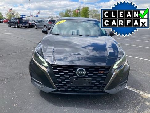 Used 2023 Nissan Altima 2.5 SR AWD/4WD image 2