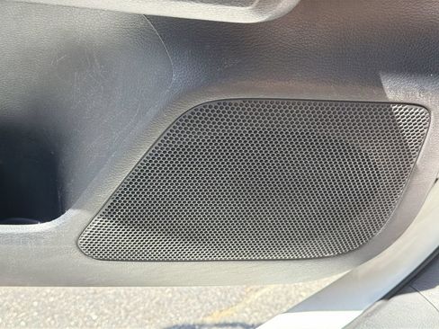 Used 2019 Toyota Tacoma SR RWD image 20