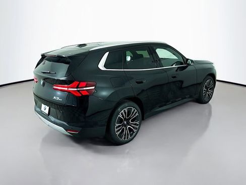 Used 2026 BMW X3 xDrive30 w/ Premium Package image 7