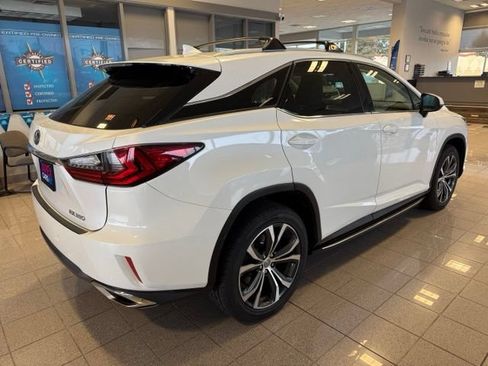 Used 2017 Lexus RX 350 AWD image 3