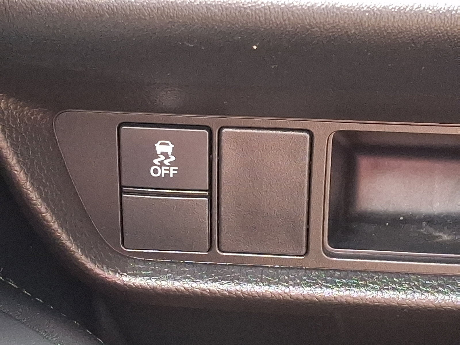 Certified 2024 Honda HR-V LX image 23