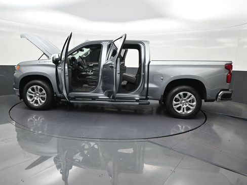 Used 2025 Chevrolet Silverado 1500 LTZ RWD image 37