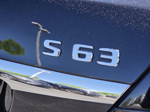 Used 2019 Mercedes-Benz S 63 AMG S 4MATIC Sedan image 34