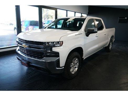 Used 2020 Chevrolet Silverado 1500 LT w/ All-Star Edition image 3