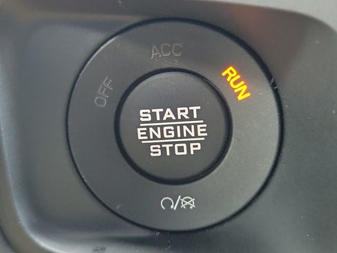 Used 2025 Jeep Wrangler Unlimited Rubicon 4xe w/ Safety Group AWD/4WD image 27